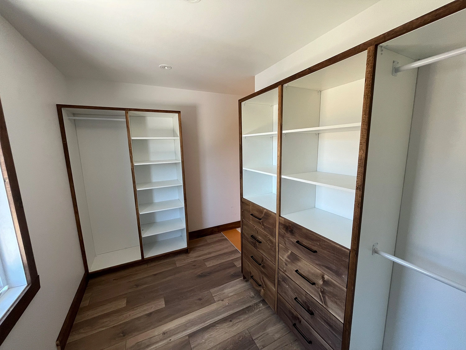 Agrandissement Rustique Maison Walk In Rangement Laurentides