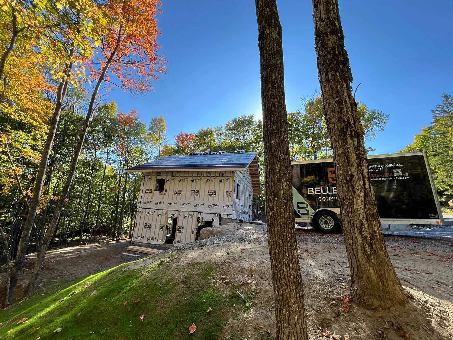 Construction Neuve Charpente Bois Extérieure Laurentides