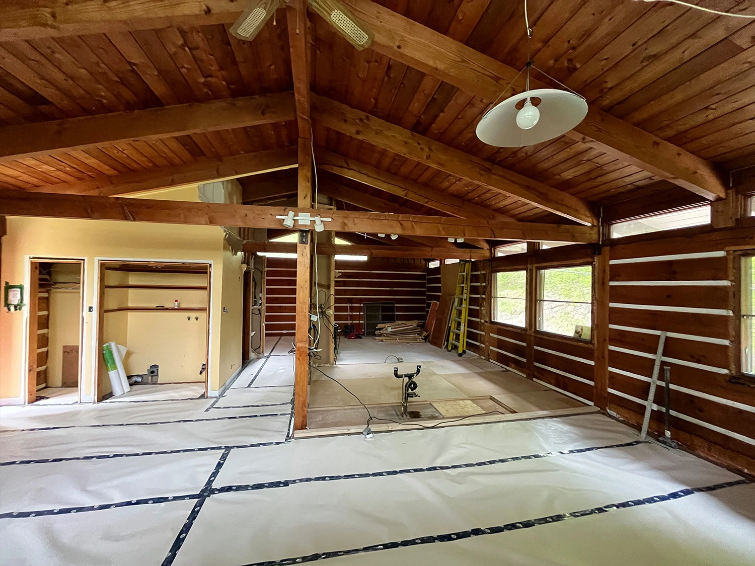 Rénovation Majeure Chalet Cuisine En Chantier